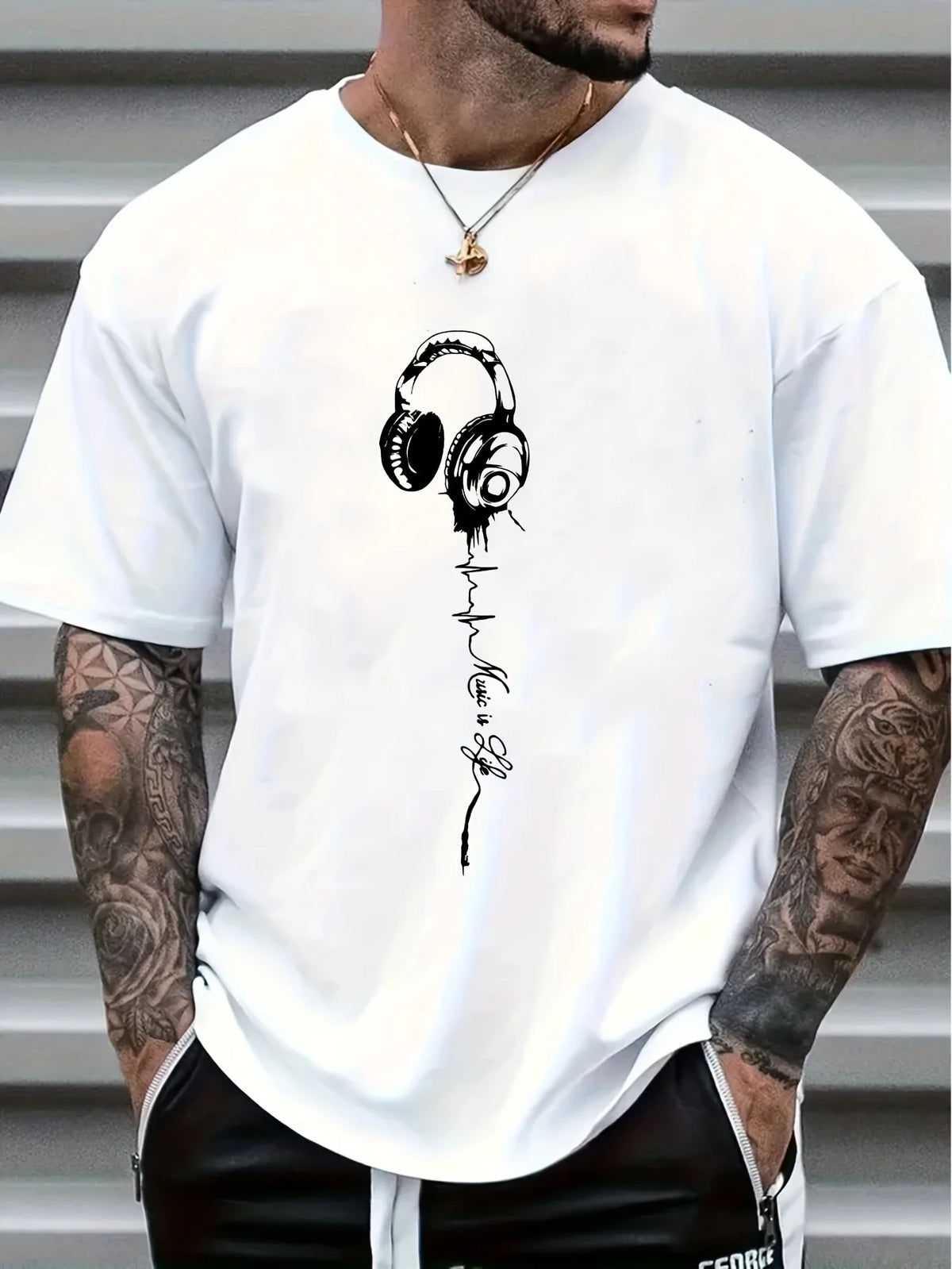 Men's summer earphones with letter print, breathable and comfortable round neck T-shirt, outdoor sports…